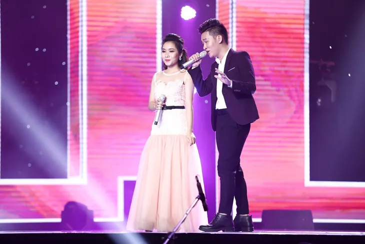 Thần tượng Bolero: Phương Liên - Đình Toàn khiến khán giả xao xuyến với hit Duyên kiếp - Ảnh 1. Thần tượng Bolero: Phương Liên - Đình Toàn khiến khán giả xao xuyến với hit Duyên kiếp - Ảnh 1.