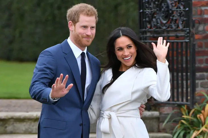 Meghan Markle phải từ bỏ những gì khi bước vào Hoàng gia Anh? - Ảnh 1. Meghan Markle phải từ bỏ những gì khi bước vào Hoàng gia Anh? - Ảnh 1.