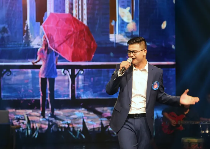 Sao mai 2017: Ba giọng ca ấn tượng của miền Bắc giành vé vào chung kết toàn quốc - Ảnh 9. Sao mai 2017: Ba giọng ca ấn tượng của miền Bắc giành vé vào chung kết toàn quốc - Ảnh 9.