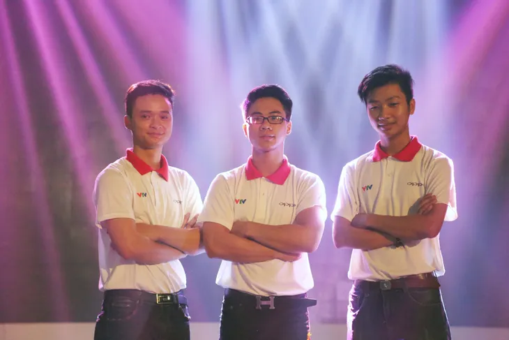 Cực ngầu hình ảnh các đội tuyển tham dự VCK Robocon Việt Nam 2017 - Ảnh 12.