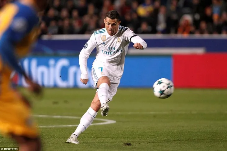 Kết quả Champions League sáng ngày 22/11: Real đại thắng, Liverpool chia điểm phút cuối - Ảnh 3. Kết quả Champions League sáng ngày 22/11: Real đại thắng, Liverpool chia điểm phút cuối - Ảnh 3.