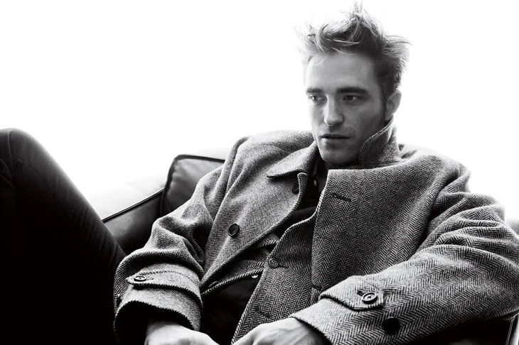 Robert Pattinson trở lại hoành tráng, đã vượt qua nỗi ám ảnh mang tên Chạng vạng - Ảnh 3. Robert Pattinson trở lại hoành tráng, đã vượt qua nỗi ám ảnh mang tên Chạng vạng - Ảnh 3.