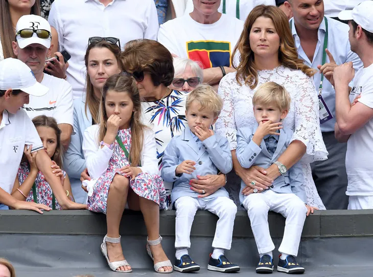 Roger Federer tuyên bố gây sốc về tương lai sau Wimbledon - Ảnh 2. Roger Federer tuyên bố gây sốc về tương lai sau Wimbledon - Ảnh 2.