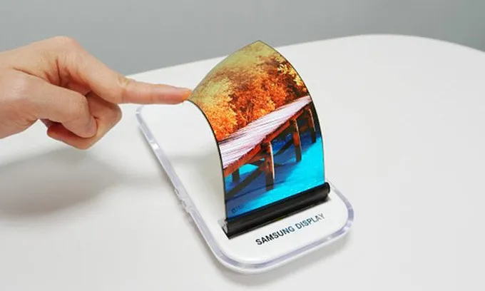 Sát thủ của iPhone X sẽ ra mắt vào năm 2018 - Ảnh 2. Sát thủ của iPhone X sẽ ra mắt vào năm 2018 - Ảnh 2.