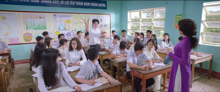 Chưa ra mắt khán giả Việt, Cô gái đến từ hôm qua đã công chiếu tại Liên hoan phim BIFAN 2017 - Ảnh 3. Chưa ra mắt khán giả Việt, Cô gái đến từ hôm qua đã công chiếu tại Liên hoan phim BIFAN 2017 - Ảnh 3.