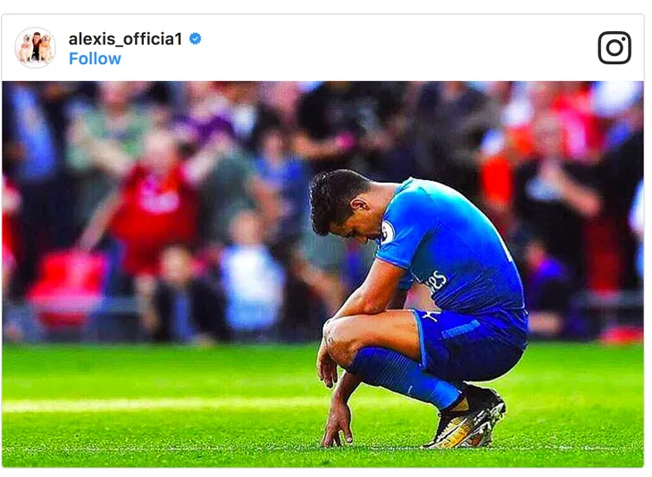 Ozil rối rít xin lỗi người hâm mộ Arsenal sau trận thua muối mặt - Ảnh 2. Ozil rối rít xin lỗi người hâm mộ Arsenal sau trận thua muối mặt - Ảnh 2.
