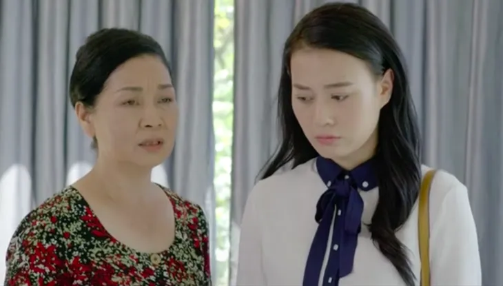 Ngược chiều nước mắt tập 4: Trang (Huyền Lizzie) đứng hình vì bị Hiệp (Anh Tuấn) hôn bất ngờ - Ảnh 1. Ngược chiều nước mắt tập 4: Trang (Huyền Lizzie) đứng hình vì bị Hiệp (Anh Tuấn) hôn bất ngờ - Ảnh 1.