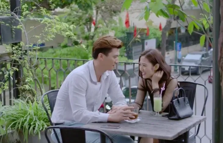 Ngược chiều nước mắt - Tập 10: Thấy chồng vào nhà nghỉ với người khác, Mai (Phương Oanh) uất ức đến sảy thai - Ảnh 2. Ngược chiều nước mắt - Tập 10: Thấy chồng vào nhà nghỉ với người khác, Mai (Phương Oanh) uất ức đến sảy thai - Ảnh 2.
