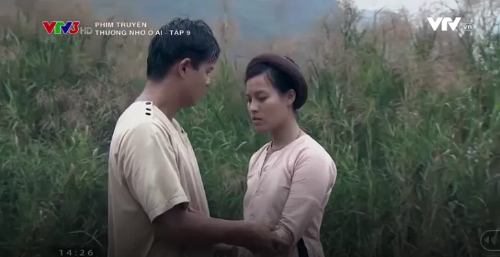 Thương nhớ ở ai - Tập 9: Chủ tịch xã Đột tuyên bố yêu Nương, Nhân tìm Vạn bày tỏ tình cảm - Ảnh 1. Thương nhớ ở ai - Tập 9: Chủ tịch xã Đột tuyên bố yêu Nương, Nhân tìm Vạn bày tỏ tình cảm - Ảnh 1.