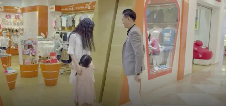 Ngược chiều nước mắt - Tập 23: Nghi Phương mải vui vẻ bên Liêm nên để lạc mất con, Thành tặng vợ một cú tát - Ảnh 3. Ngược chiều nước mắt - Tập 23: Nghi Phương mải vui vẻ bên Liêm nên để lạc mất con, Thành tặng vợ một cú tát - Ảnh 3.