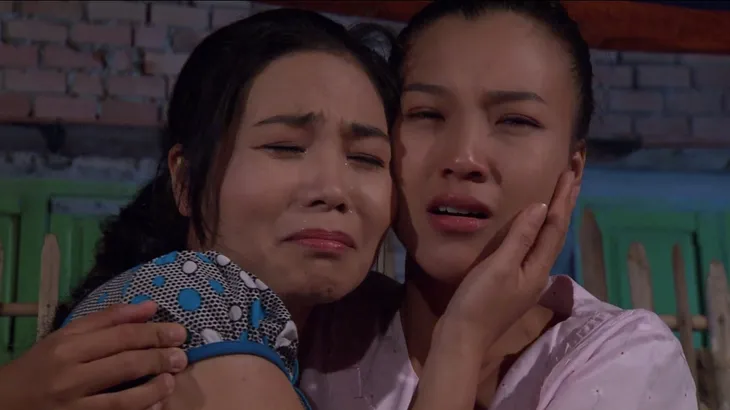 Phim Thảm đỏ - Tập 14: Dũng (Lương Thế Thành) và Hằng (Hoàng Oanh) rủ nhau bỏ trốn giữa đêm - Ảnh 2. Phim Thảm đỏ - Tập 14: Dũng (Lương Thế Thành) và Hằng (Hoàng Oanh) rủ nhau bỏ trốn giữa đêm - Ảnh 2.
