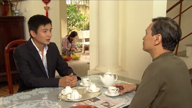 Phim Hoa hồng mua chịu - Tập 1: Phương (Thu Quỳnh) chật vật xin việc làm sau khi tốt nghiệp ĐH - Ảnh 3. Phim Hoa hồng mua chịu - Tập 1: Phương (Thu Quỳnh) chật vật xin việc làm sau khi tốt nghiệp ĐH - Ảnh 3.