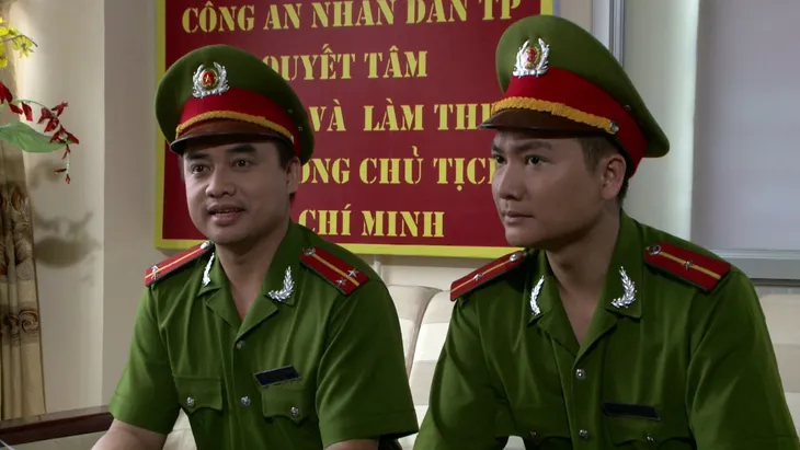Phim Vực thẳm vô hình - Tập 1: Hé lộ quá khứ một thời của Cương (Quốc Thái) - kẻ cầm đầu băng nhóm Sói Sài thành - Ảnh 4. Phim Vực thẳm vô hình - Tập 1: Hé lộ quá khứ một thời của Cương (Quốc Thái) - kẻ cầm đầu băng nhóm Sói Sài thành - Ảnh 4.