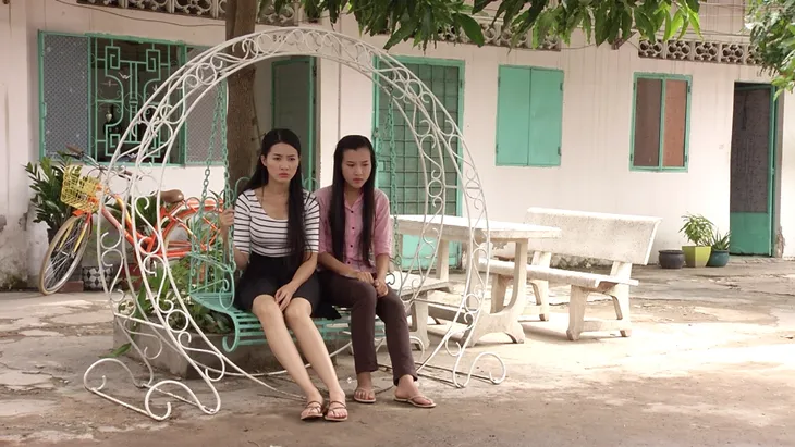 Phim Thảm đỏ - Tập 6: Diễm Quỳnh (Phan Thị Mơ) yêu đơn phương Hoàng Dũng (Lương Thế Thành) - Ảnh 2. Phim Thảm đỏ - Tập 6: Diễm Quỳnh (Phan Thị Mơ) yêu đơn phương Hoàng Dũng (Lương Thế Thành) - Ảnh 2.