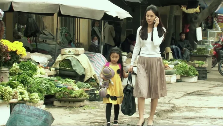 Phim Hoa cỏ may - Tập 13: Hùng (Quyết Thắng) dọa người tình không được ra mặt - Ảnh 4. Phim Hoa cỏ may - Tập 13: Hùng (Quyết Thắng) dọa người tình không được ra mặt - Ảnh 4.
