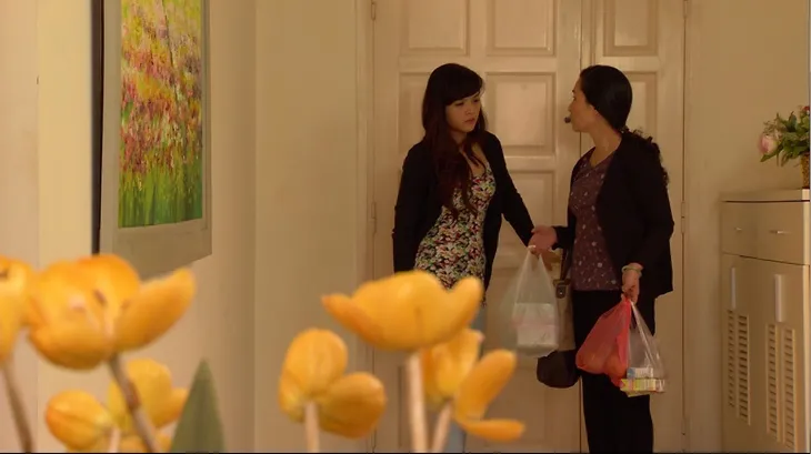 Phim Hoa hồng mua chịu - Tập 28: Phương (Thu Quỳnh) sốc trước sự tráo trở của Tín (Minh Tiệp) - Ảnh 1. Phim Hoa hồng mua chịu - Tập 28: Phương (Thu Quỳnh) sốc trước sự tráo trở của Tín (Minh Tiệp) - Ảnh 1.