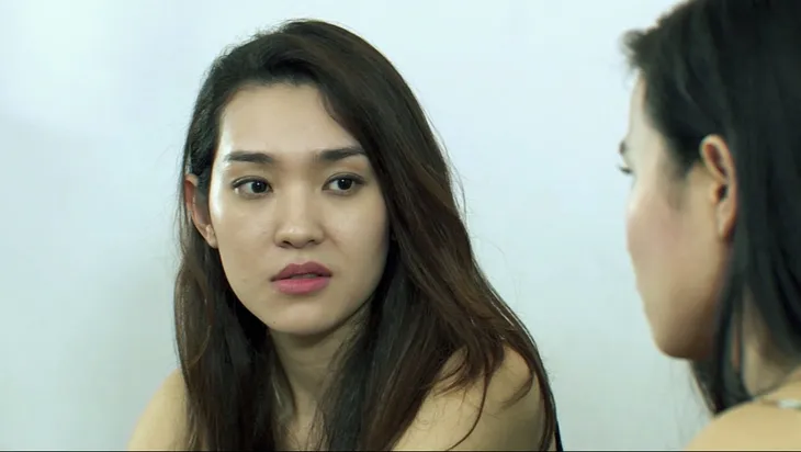 Phim Hoa cỏ may - Tập 14: Đan (Hạnh Sino) khiến mẹ Thái (Hải Anh) hết hồn vì tài nấu nướng - Ảnh 6. Phim Hoa cỏ may - Tập 14: Đan (Hạnh Sino) khiến mẹ Thái (Hải Anh) hết hồn vì tài nấu nướng - Ảnh 6.