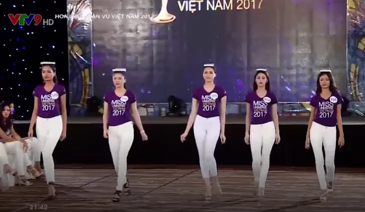 Mai Ngô vô kỷ luật khiến Phạm Hương, Võ Hoàng Yến nóng mặt - Ảnh 1. Mai Ngô vô kỷ luật khiến Phạm Hương, Võ Hoàng Yến nóng mặt - Ảnh 1.