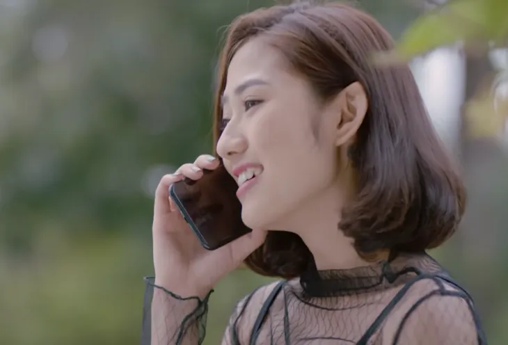 Tiểu tam Trang Cherry nhận rổ gạch đá vì diễn quá đạt trong Ngược chiều nước mắt - Ảnh 1. Tiểu tam Trang Cherry nhận rổ gạch đá vì diễn quá đạt trong Ngược chiều nước mắt - Ảnh 1.