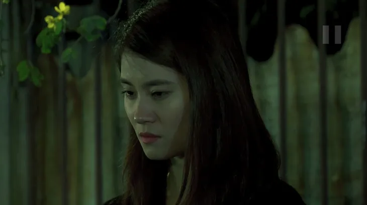 Phim Hoa cỏ may - Tập 3: Hùng (Quyết Thắng) vẫn lạnh nhạt với Na (Nguyệt Hà) vì ám ảnh quá khứ - Ảnh 5. Phim Hoa cỏ may - Tập 3: Hùng (Quyết Thắng) vẫn lạnh nhạt với Na (Nguyệt Hà) vì ám ảnh quá khứ - Ảnh 5.