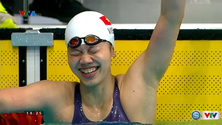 VIDEO SEA Games 29: Chiến thắng nội dung 50m ngửa, Ánh Viên lập cú đúp Vàng chỉ trong 15 phút - Ảnh 1. VIDEO SEA Games 29: Chiến thắng nội dung 50m ngửa, Ánh Viên lập cú đúp Vàng chỉ trong 15 phút - Ảnh 1.