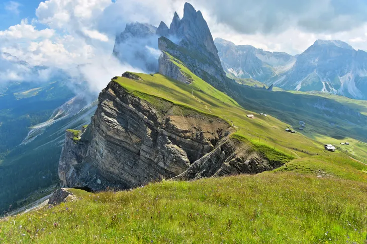 Mùa hè tuyệt đẹp trên dãy núi Alps - Ảnh 9. Mùa hè tuyệt đẹp trên dãy núi Alps - Ảnh 9.