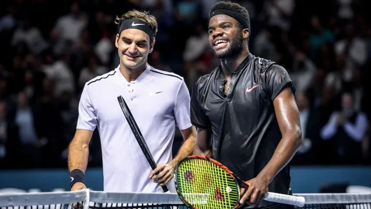 Vòng 1 Basel mở rộng: Chiến thắng tốc hành của Federer - Ảnh 1. Vòng 1 Basel mở rộng: Chiến thắng tốc hành của Federer - Ảnh 1.