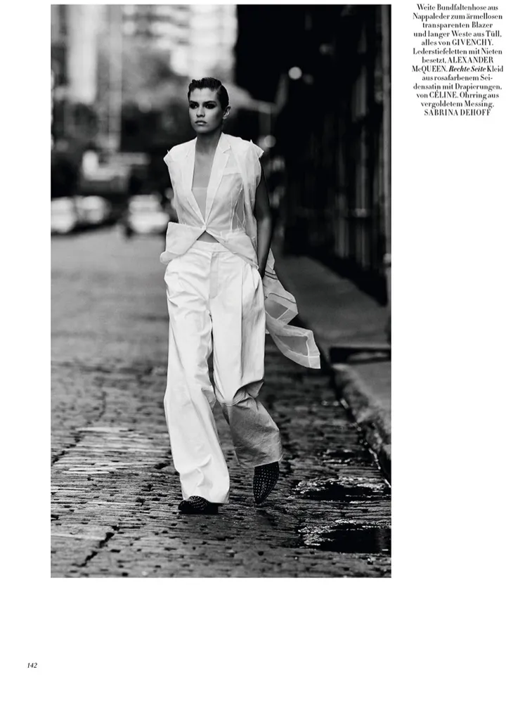 Đây là lý do khiến sao phim Chạng vạng tan chảy vì Stella Maxwell - Ảnh 6. Đây là lý do khiến sao phim Chạng vạng tan chảy vì Stella Maxwell - Ảnh 6.
