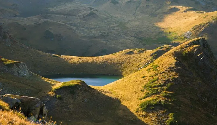 Không chỉ có hoa hồng, Bulgaria còn mê hoặc du khách vì điều này! - Ảnh 2. Không chỉ có hoa hồng, Bulgaria còn mê hoặc du khách vì điều này! - Ảnh 2.