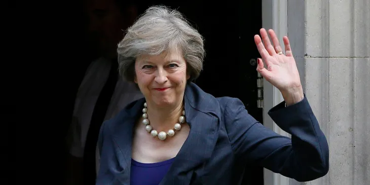 Đàm phán Brexit: Nước Anh đã bắt đầu “xuống thang” - Ảnh 1. Đàm phán Brexit: Nước Anh đã bắt đầu “xuống thang” - Ảnh 1.