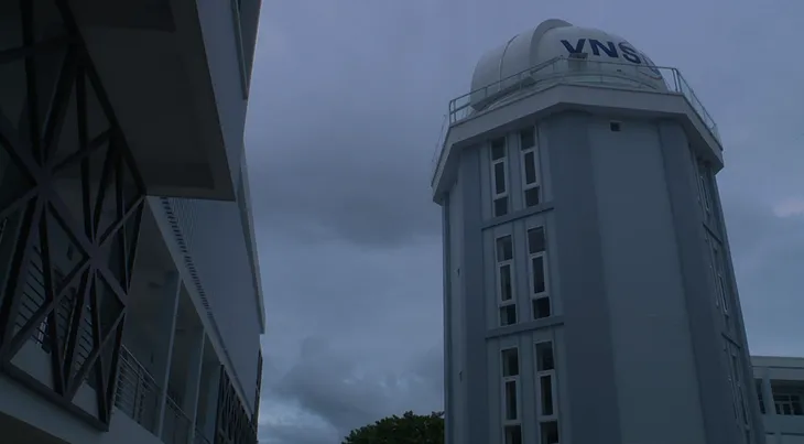 Đài thiên văn đầu tiên của Việt Nam đi vào hoạt động - Ảnh 1. Đài thiên văn đầu tiên của Việt Nam đi vào hoạt động - Ảnh 1.