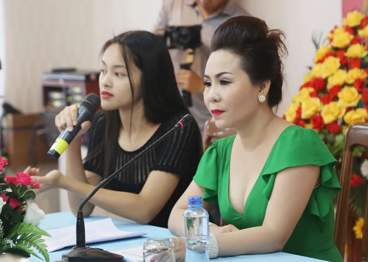 Thí sinh Hoa hậu Hữu nghị ASEAN hướng đến hình ảnh phụ nữ Đông Nam Á thời kỳ hội nhập - Ảnh 2. Thí sinh Hoa hậu Hữu nghị ASEAN hướng đến hình ảnh phụ nữ Đông Nam Á thời kỳ hội nhập - Ảnh 2.