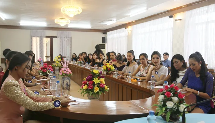 Thí sinh Hoa hậu Hữu nghị ASEAN hướng đến hình ảnh phụ nữ Đông Nam Á thời kỳ hội nhập - Ảnh 1. Thí sinh Hoa hậu Hữu nghị ASEAN hướng đến hình ảnh phụ nữ Đông Nam Á thời kỳ hội nhập - Ảnh 1.