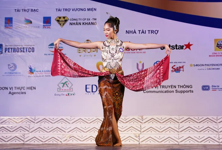 Ấn tượng trước tài năng của thí sinh Hoa hậu Hữu nghị ASEAN - Ảnh 3. Ấn tượng trước tài năng của thí sinh Hoa hậu Hữu nghị ASEAN - Ảnh 3.