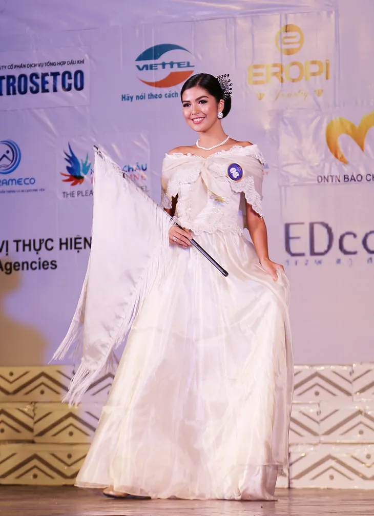 Ấn tượng trước tài năng của thí sinh Hoa hậu Hữu nghị ASEAN - Ảnh 11. Ấn tượng trước tài năng của thí sinh Hoa hậu Hữu nghị ASEAN - Ảnh 11.