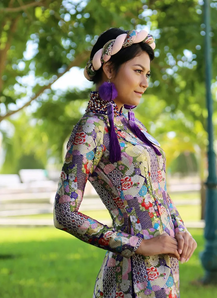 Dàn thí sinh Hoa hậu Hữu nghị ASEAN duyên dáng với áo dài thướt tha - Ảnh 12. Dàn thí sinh Hoa hậu Hữu nghị ASEAN duyên dáng với áo dài thướt tha - Ảnh 12.