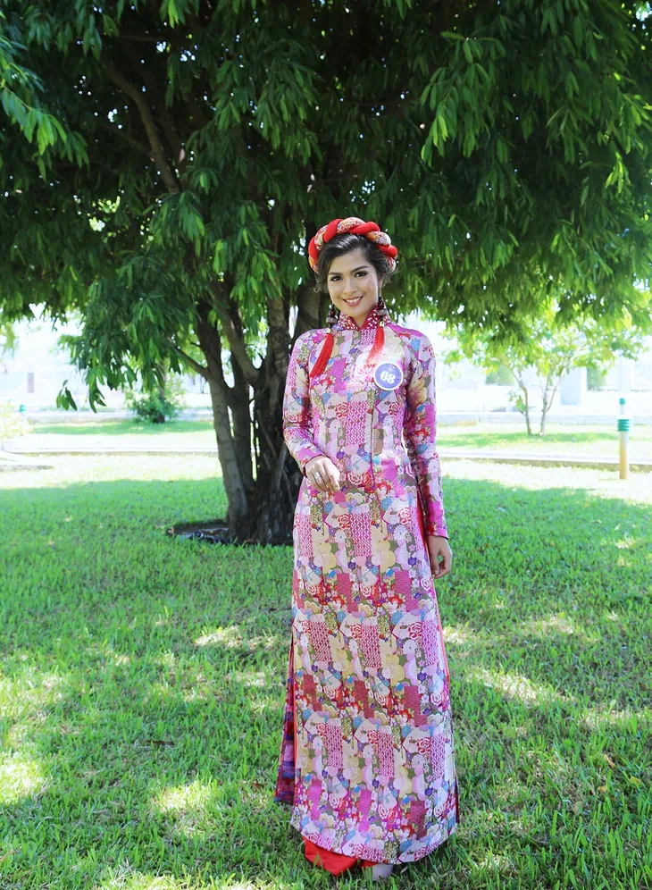 Dàn thí sinh Hoa hậu Hữu nghị ASEAN duyên dáng với áo dài thướt tha - Ảnh 4. Dàn thí sinh Hoa hậu Hữu nghị ASEAN duyên dáng với áo dài thướt tha - Ảnh 4.