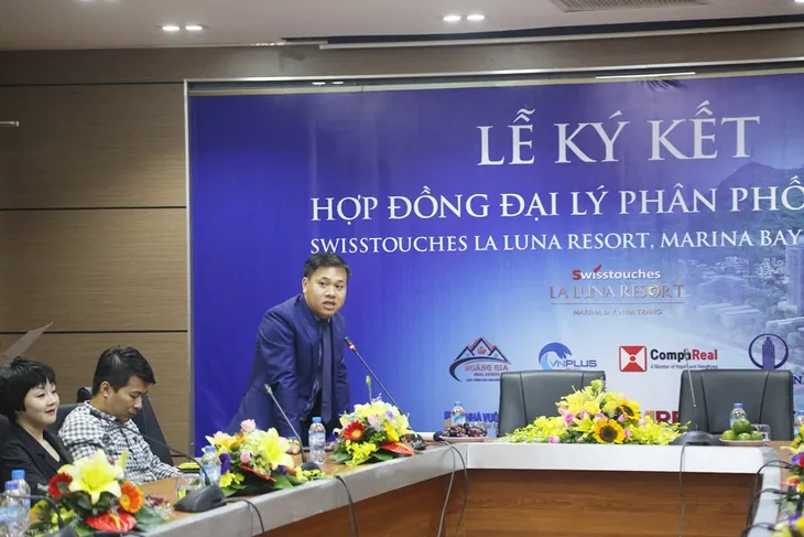 Ký kết hợp đồng đại lý phân phối Dự án Swisstouches La Luna Resort, Marina Bay Nha Trang - Ảnh 1. Ký kết hợp đồng đại lý phân phối Dự án Swisstouches La Luna Resort, Marina Bay Nha Trang - Ảnh 1.