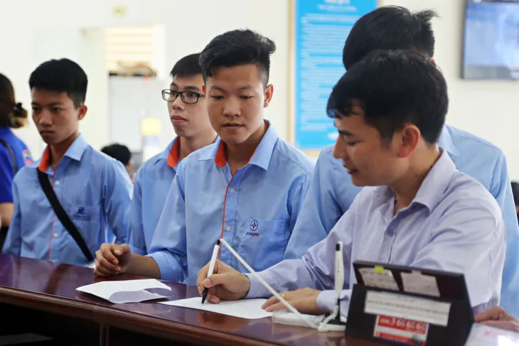 Robocon Việt Nam 2017: Các đội tuyển đã “cập bến” Ninh Bình - Ảnh 5. Robocon Việt Nam 2017: Các đội tuyển đã “cập bến” Ninh Bình - Ảnh 5.