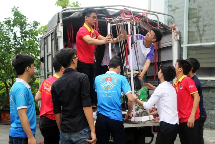 Robocon Việt Nam 2017: Các đội tuyển đã “cập bến” Ninh Bình - Ảnh 9. Robocon Việt Nam 2017: Các đội tuyển đã “cập bến” Ninh Bình - Ảnh 9.
