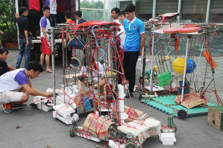 Robocon Việt Nam 2017: Các đội tuyển đã “cập bến” Ninh Bình - Ảnh 12. Robocon Việt Nam 2017: Các đội tuyển đã “cập bến” Ninh Bình - Ảnh 12.