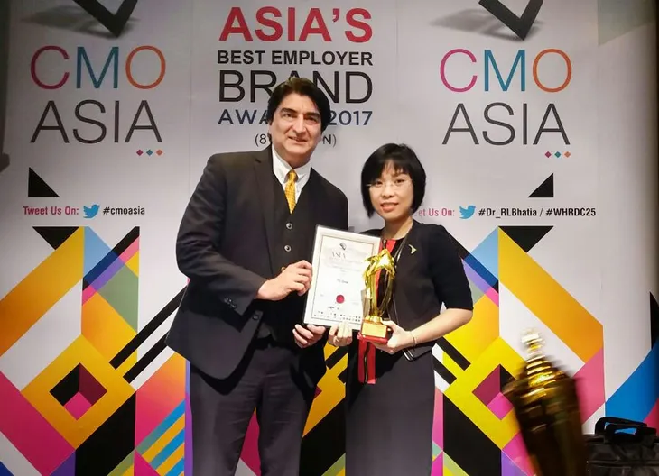 Tập đoàn TTC nhận giải thưởng quốc tế Asia Best CSR Practices Awards 2017 - Ảnh 1. Tập đoàn TTC nhận giải thưởng quốc tế Asia Best CSR Practices Awards 2017 - Ảnh 1.