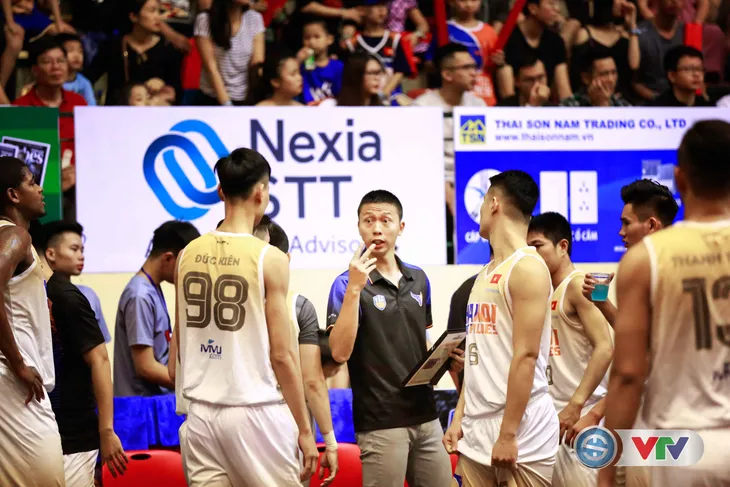 ẢNH: Thang Long Warriors lần thứ ba chiến thắng tại trận derby bóng rổ Thủ đô - Ảnh 5. ẢNH: Thang Long Warriors lần thứ ba chiến thắng tại trận derby bóng rổ Thủ đô - Ảnh 5.