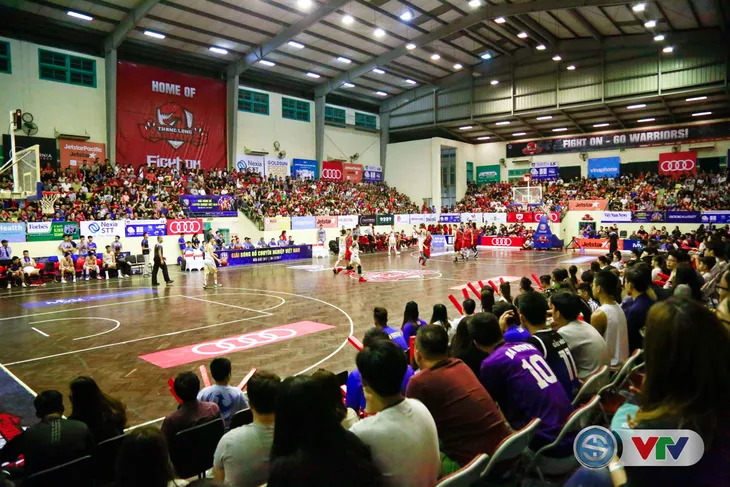 ẢNH: Thang Long Warriors lần thứ ba chiến thắng tại trận derby bóng rổ Thủ đô - Ảnh 12. ẢNH: Thang Long Warriors lần thứ ba chiến thắng tại trận derby bóng rổ Thủ đô - Ảnh 12.