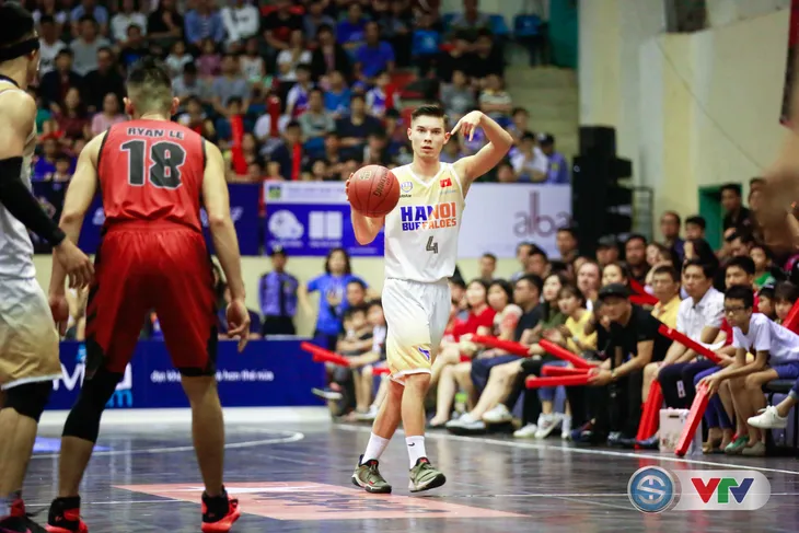 ẢNH: Thang Long Warriors lần thứ ba chiến thắng tại trận derby bóng rổ Thủ đô - Ảnh 18. ẢNH: Thang Long Warriors lần thứ ba chiến thắng tại trận derby bóng rổ Thủ đô - Ảnh 18.