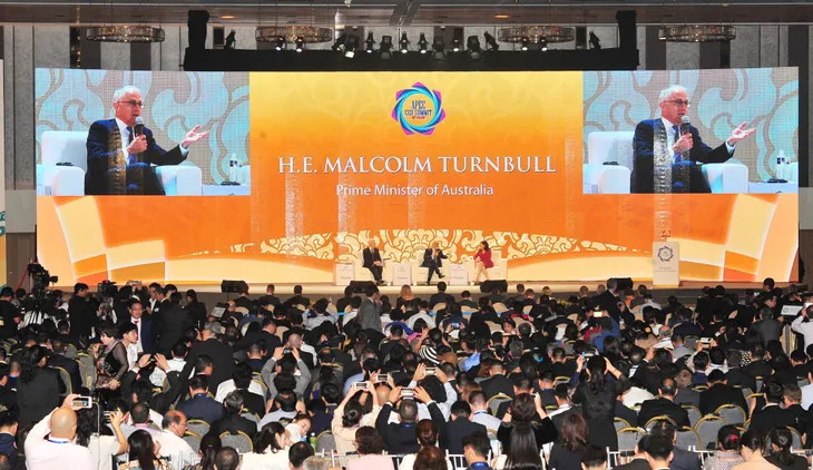 Ngày 3 APEC CEO Summit 2017 bàn về sử dụng hiệu quả tài nguyên và phát triển bền vững - Ảnh 1. Ngày 3 APEC CEO Summit 2017 bàn về sử dụng hiệu quả tài nguyên và phát triển bền vững - Ảnh 1.