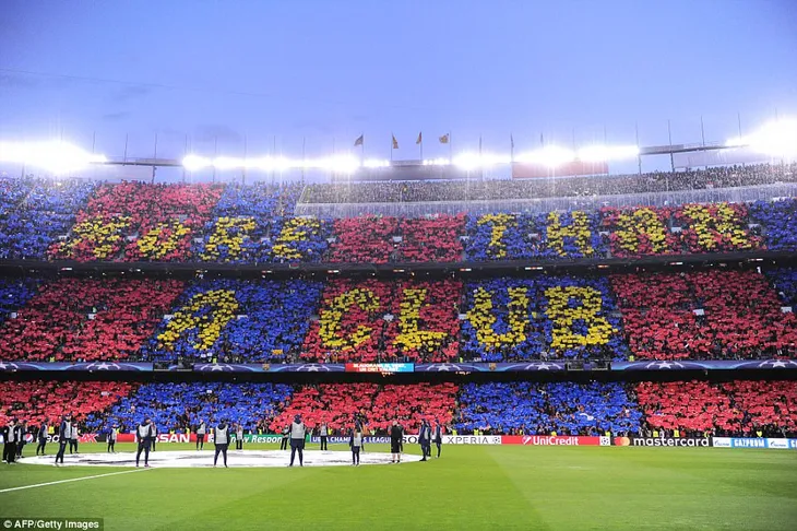 Chùm ảnh: Các cầu thủ Barcelona gục ngã nhìn Juventus vào bán kết - Ảnh 1. Chùm ảnh: Các cầu thủ Barcelona gục ngã nhìn Juventus vào bán kết - Ảnh 1.