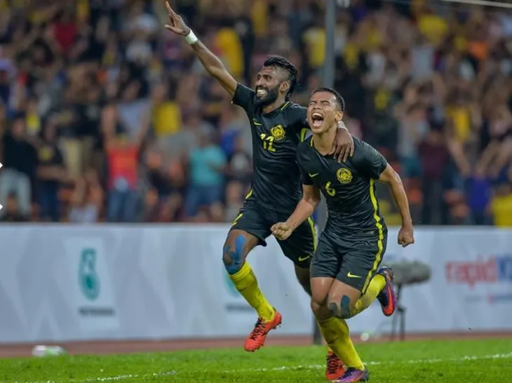 VIDEO SEA Games 29: Thắng ấn tượng U22 Myanmar, U22 Malaysia chắc suất vào bán kết! - Ảnh 1. VIDEO SEA Games 29: Thắng ấn tượng U22 Myanmar, U22 Malaysia chắc suất vào bán kết! - Ảnh 1.
