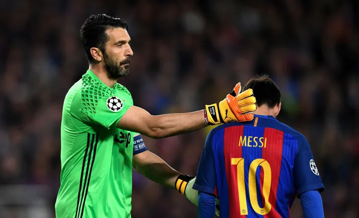 Chùm ảnh: Các cầu thủ Barcelona gục ngã nhìn Juventus vào bán kết - Ảnh 8. Chùm ảnh: Các cầu thủ Barcelona gục ngã nhìn Juventus vào bán kết - Ảnh 8.
