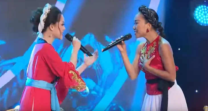 Trấn Thành hoảng hồn vì Diễm My 9X, Đàm Vĩnh Hưng trở thành người bán bánh mì - Ảnh 3. Trấn Thành hoảng hồn vì Diễm My 9X, Đàm Vĩnh Hưng trở thành người bán bánh mì - Ảnh 3.